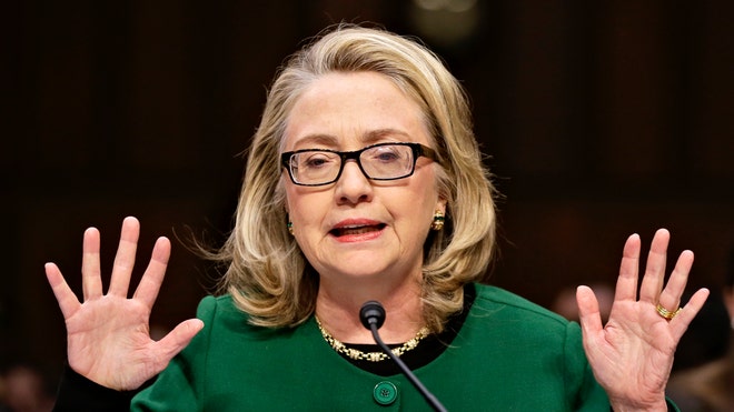 hillary enojada1.jpg